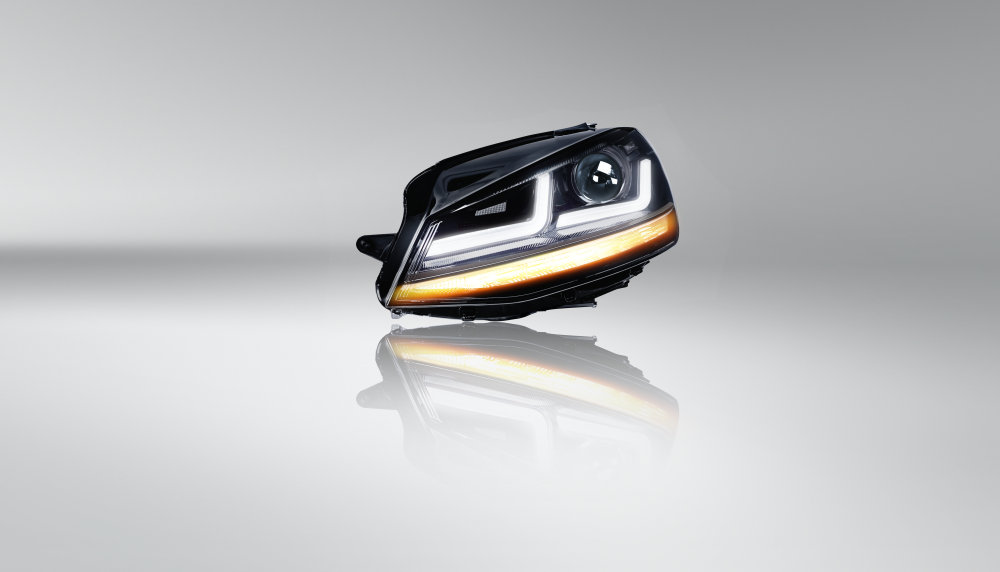 LEDriving headlight for VW Golf VII LEDHL103 104-BK