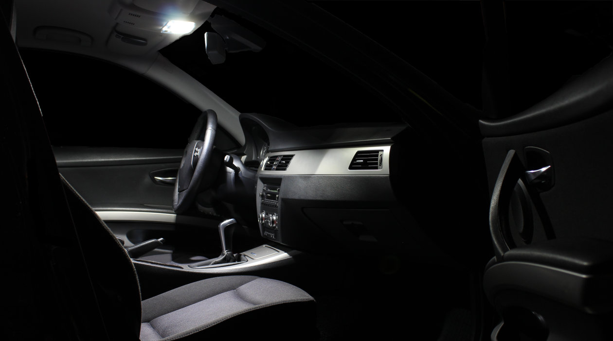 Iluminação interior de carro com retrofits de LED