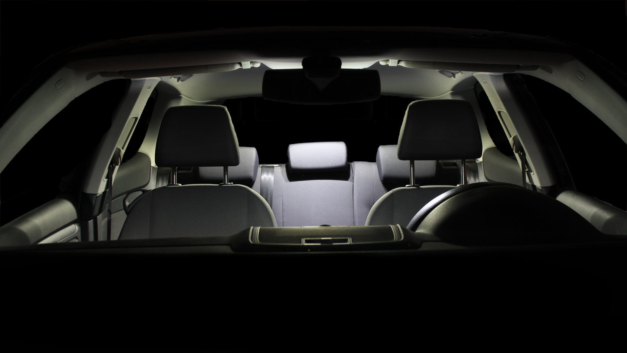 Osvětlení interiéru vozu pomocí LED retrofitů