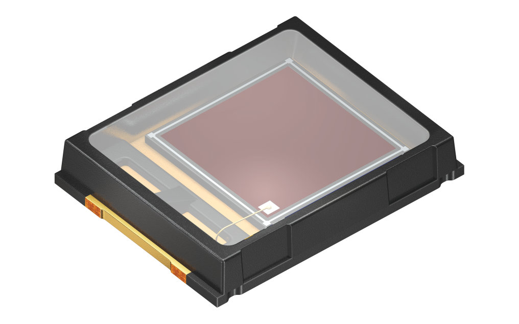 Thanks to a new package, Osram Opto Semiconductors reduces the length of its large-area photodiodes by about 20 percent. The first product from this series is the IR Topled D5140 which has been optimized for the detection of visible light. Picture: Osram