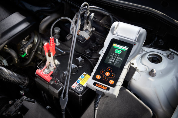 Batterieladung und Batteriewartung mit BATTERYcharge | Automotive