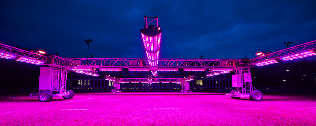 LEDs from Osram Opto Semiconductors make the grass grow at 1. FC Köln – even in winter